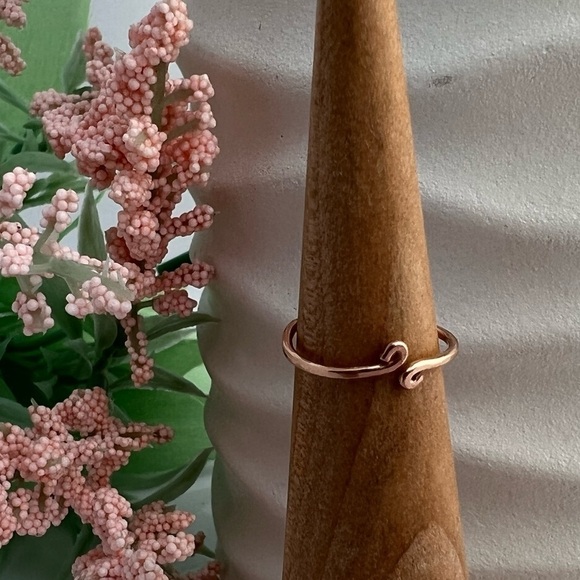 TOE Ring 14K Rose Gold Filled Yin Yang - Picture 2 of 11